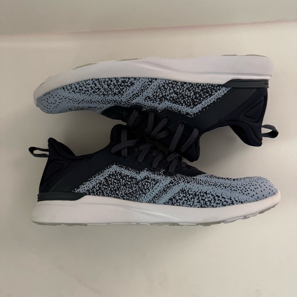 APL Techloom Tracer W Sneakers - Navy and Black - Picture 5 of 7